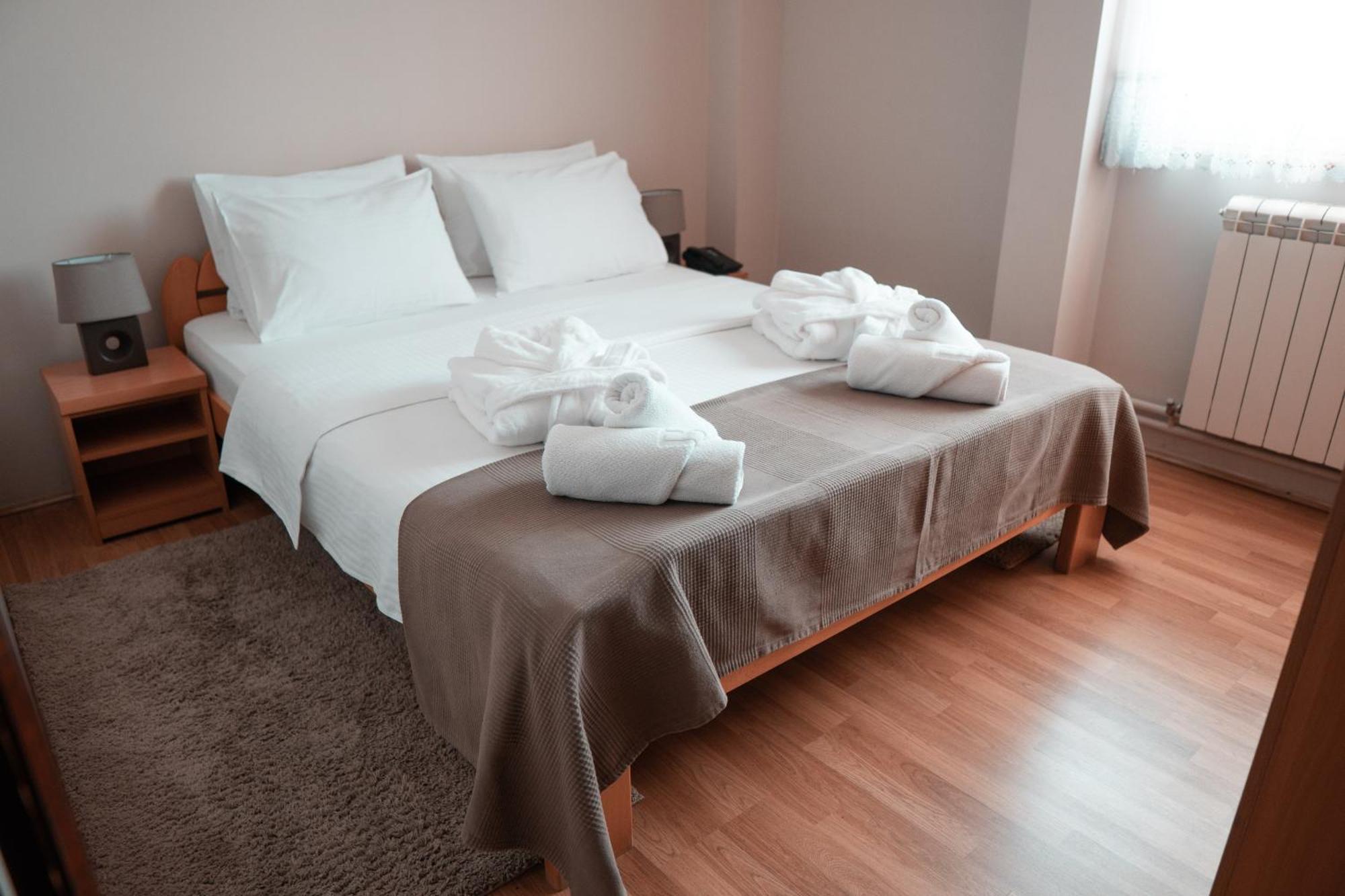 Hotel Topcider Belgrade Extérieur photo