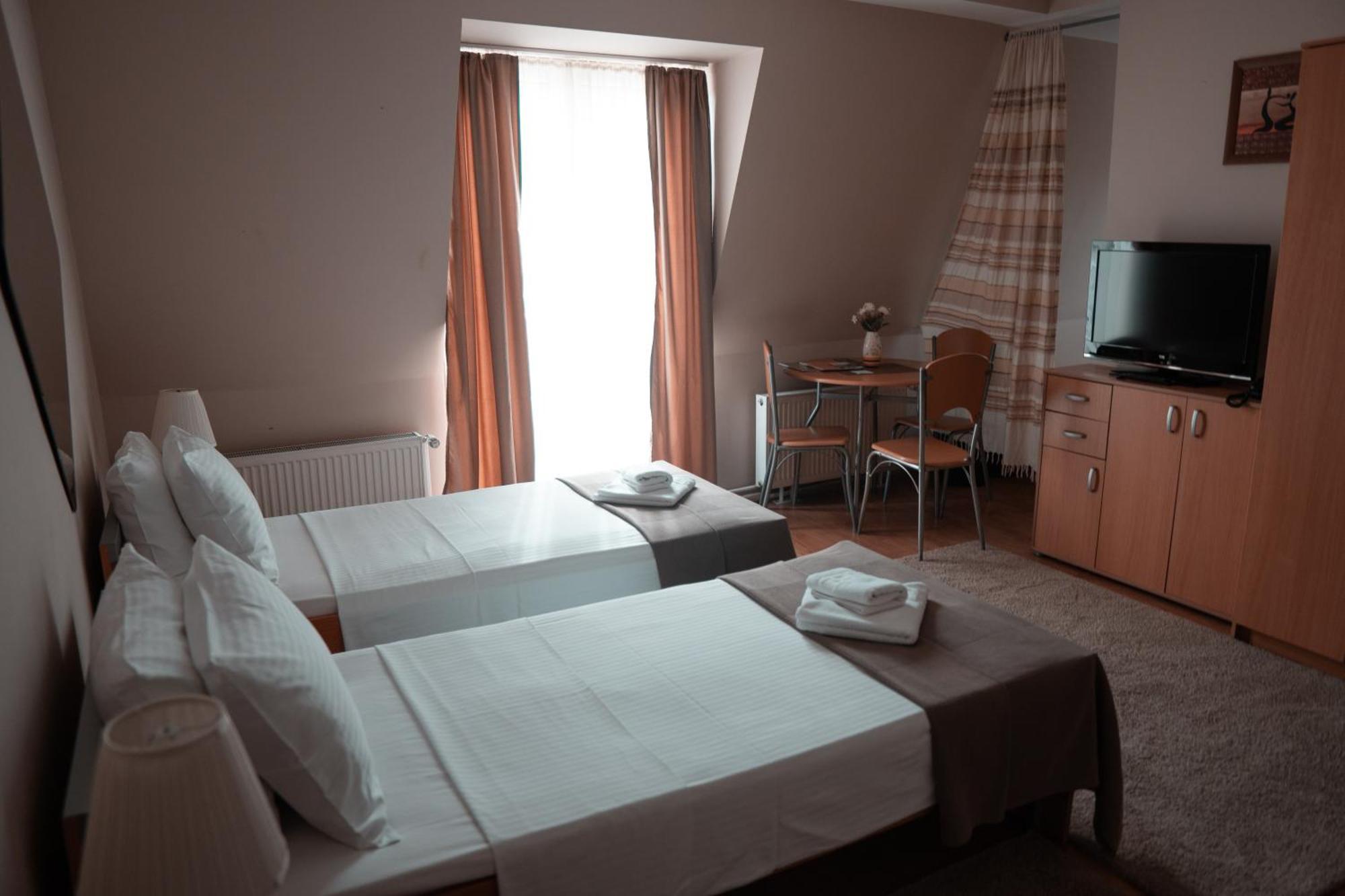 Hotel Topcider Belgrade Extérieur photo
