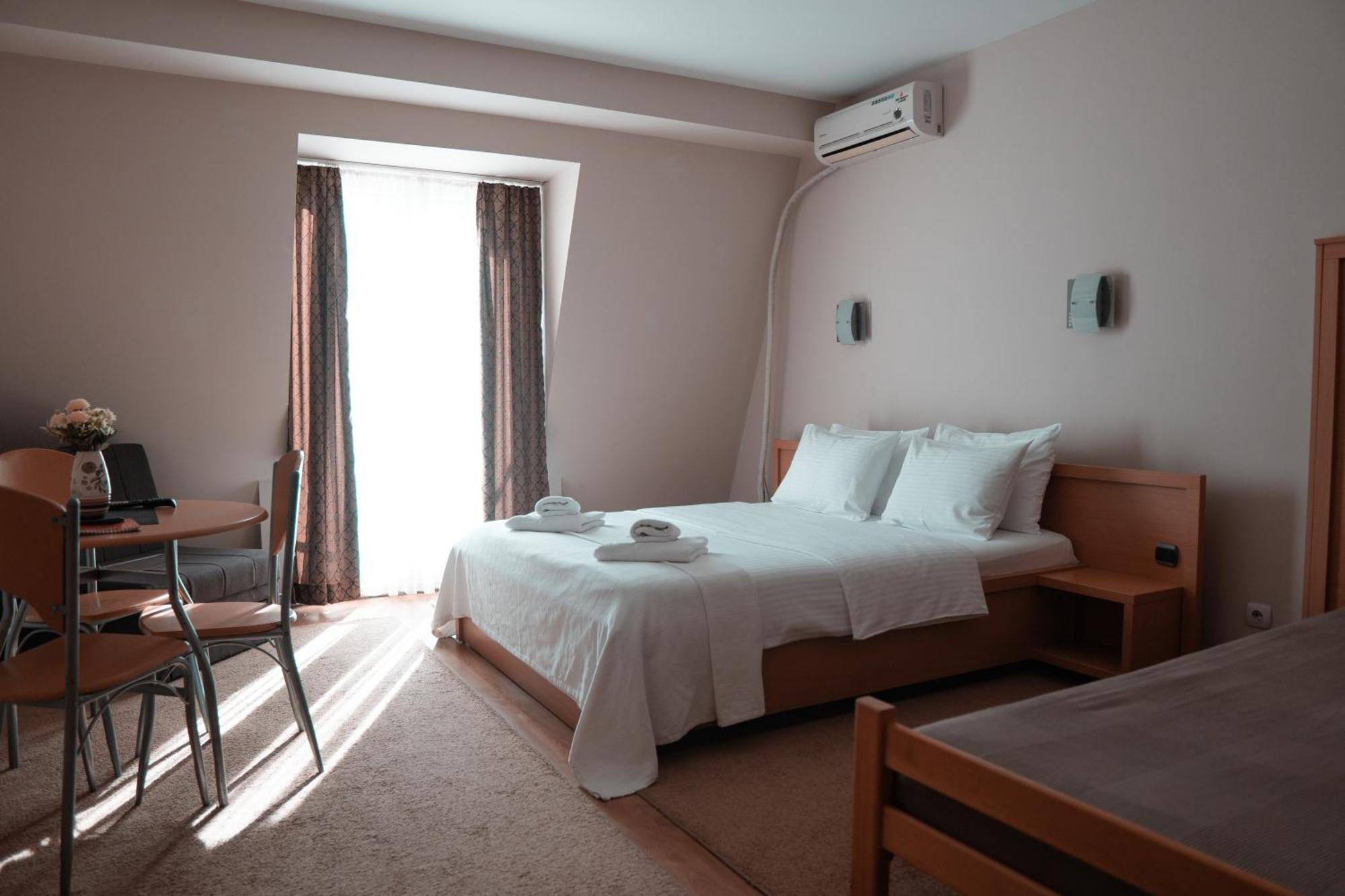Hotel Topcider Belgrade Extérieur photo
